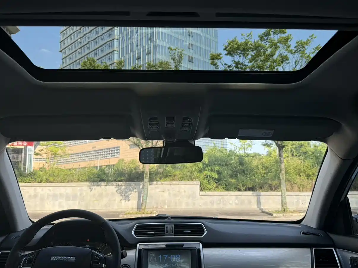 Фото 12 - Haval H2