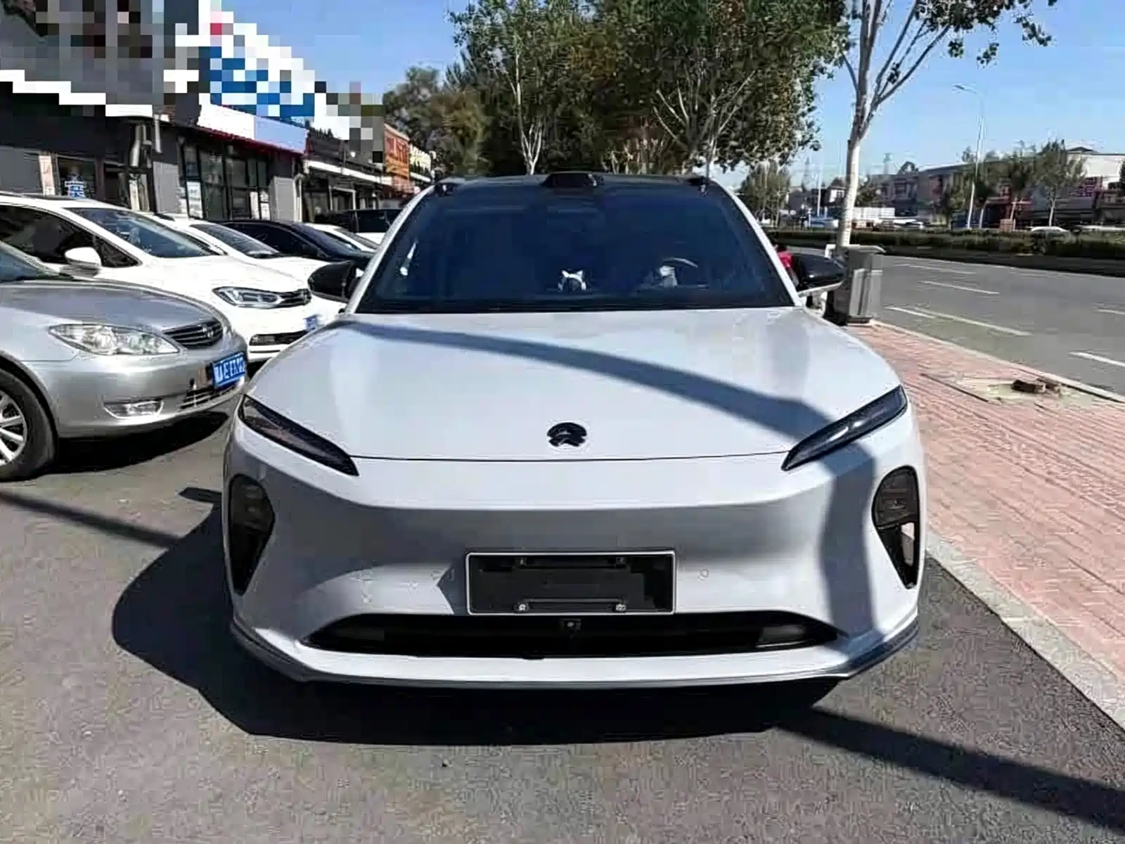 Фото 2 - NIO ET5T