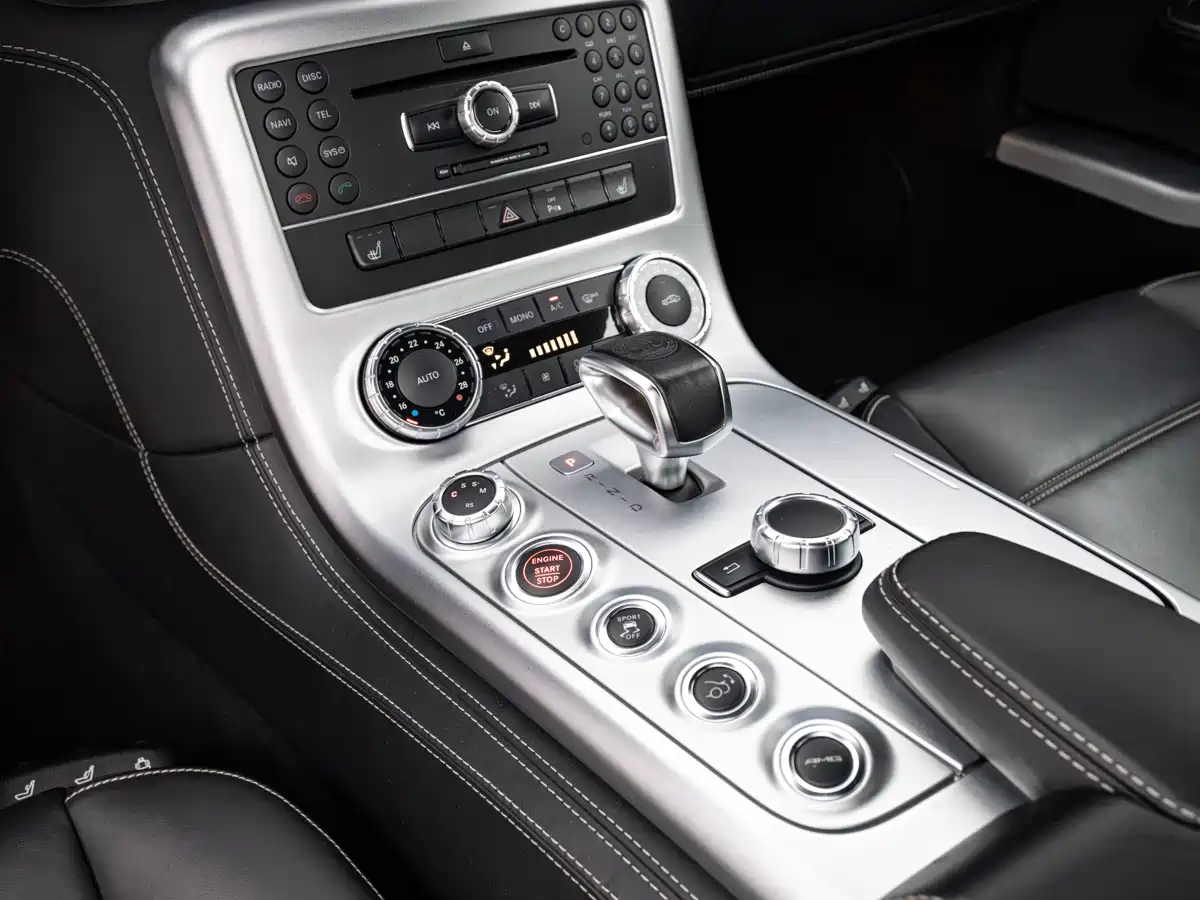 Mercedes-Benz SLS AMG 2013 2011 SLS AMG