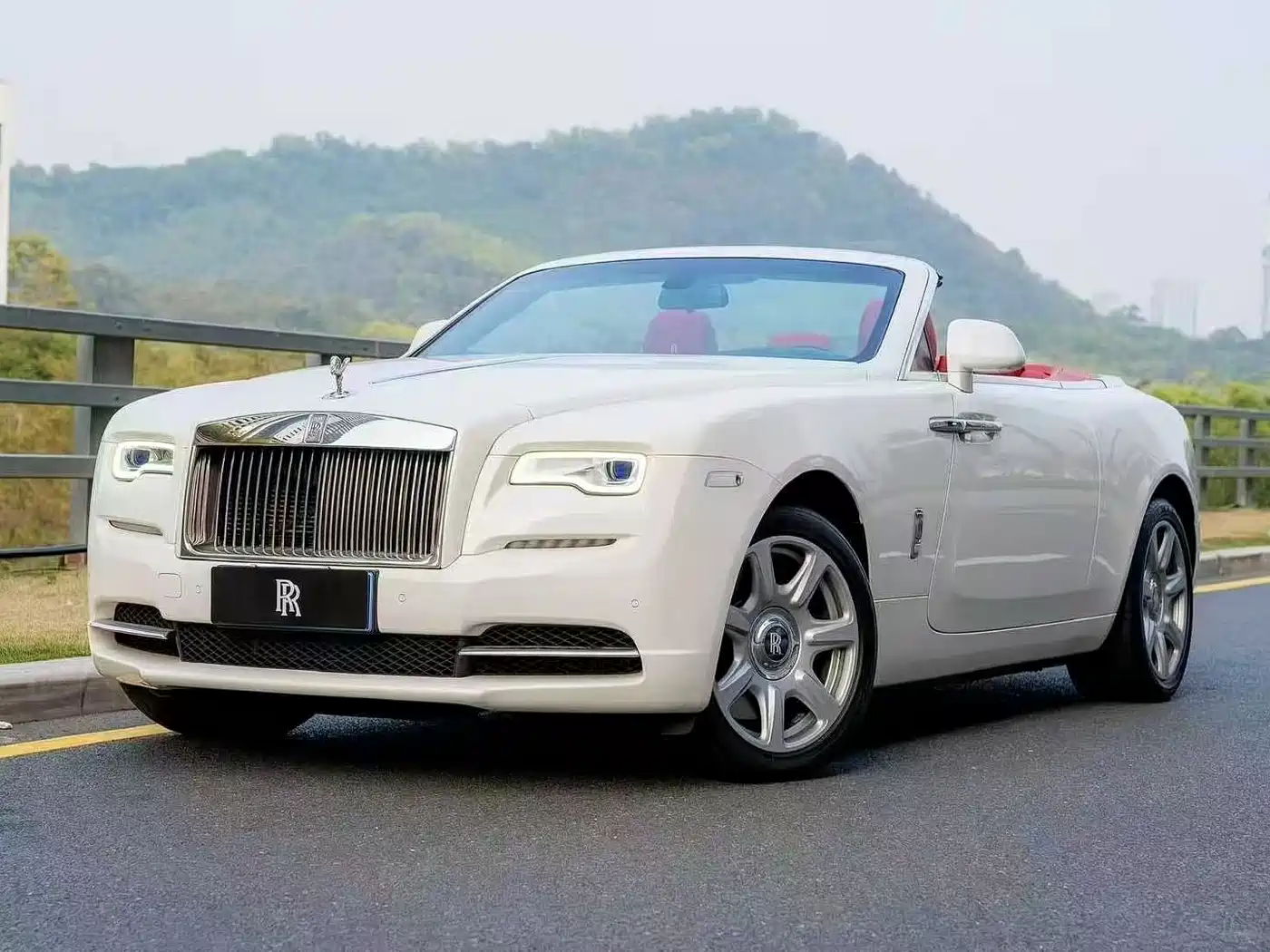 Rolls-Royce Dawn 2018 2015 6.6T Standard