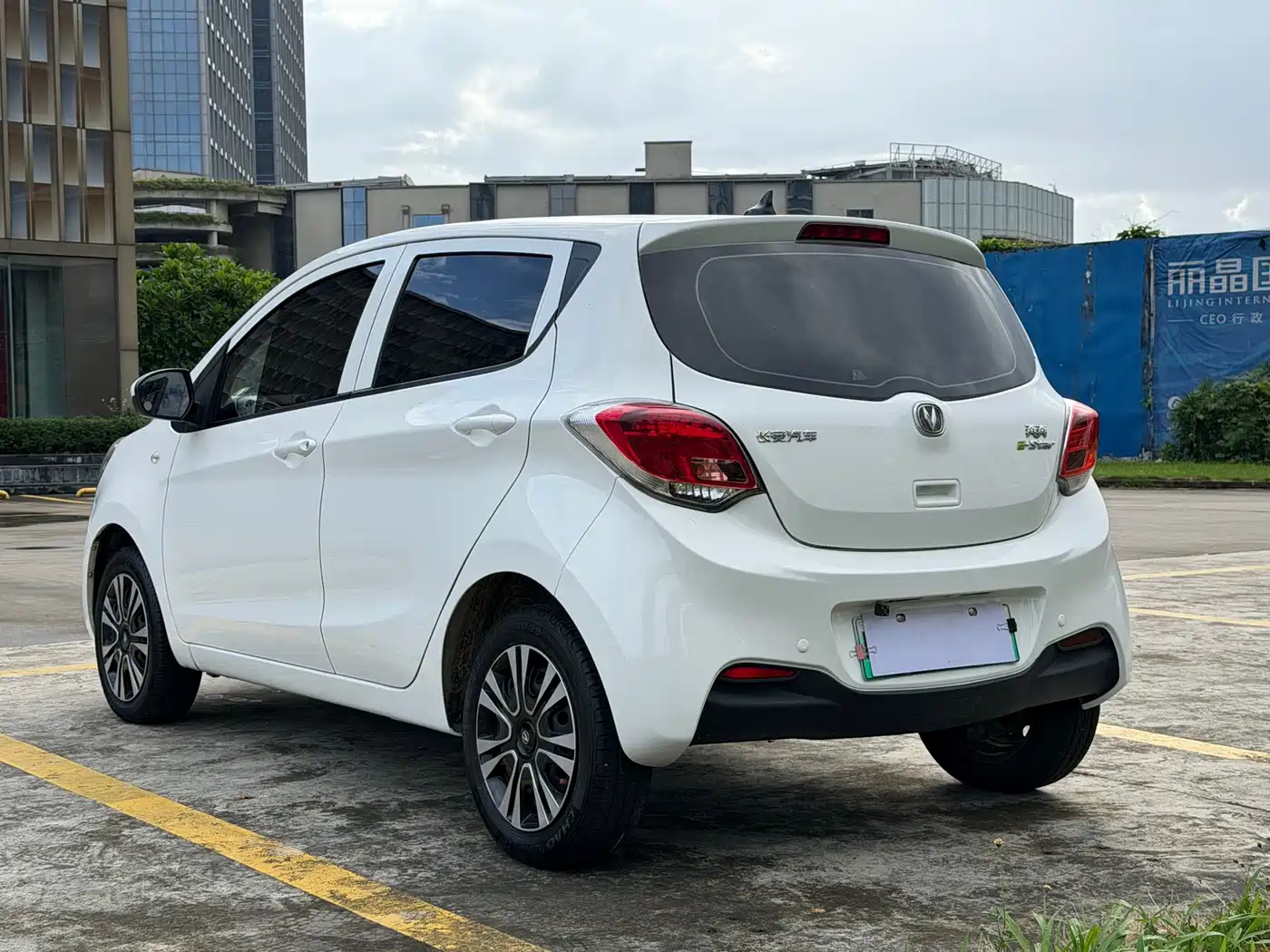 Changan Benben E-Star 2021 2021 National Edition Heartjoy LFP (31.86kWh)