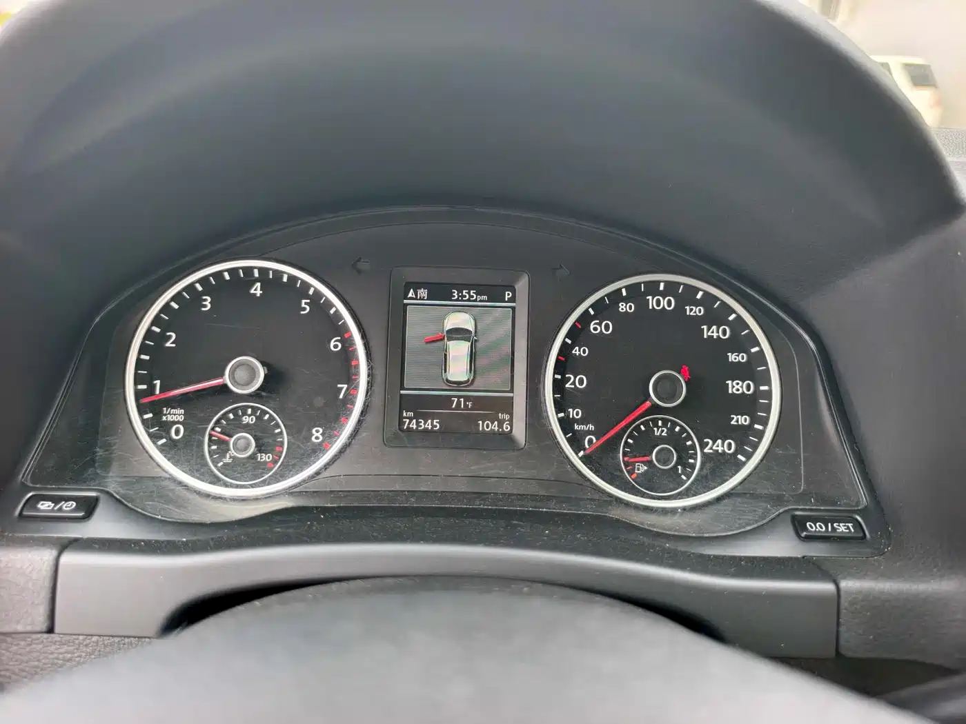 Volkswagen Tiguan 2014 2.0TSI Exclusive Edition фото 5