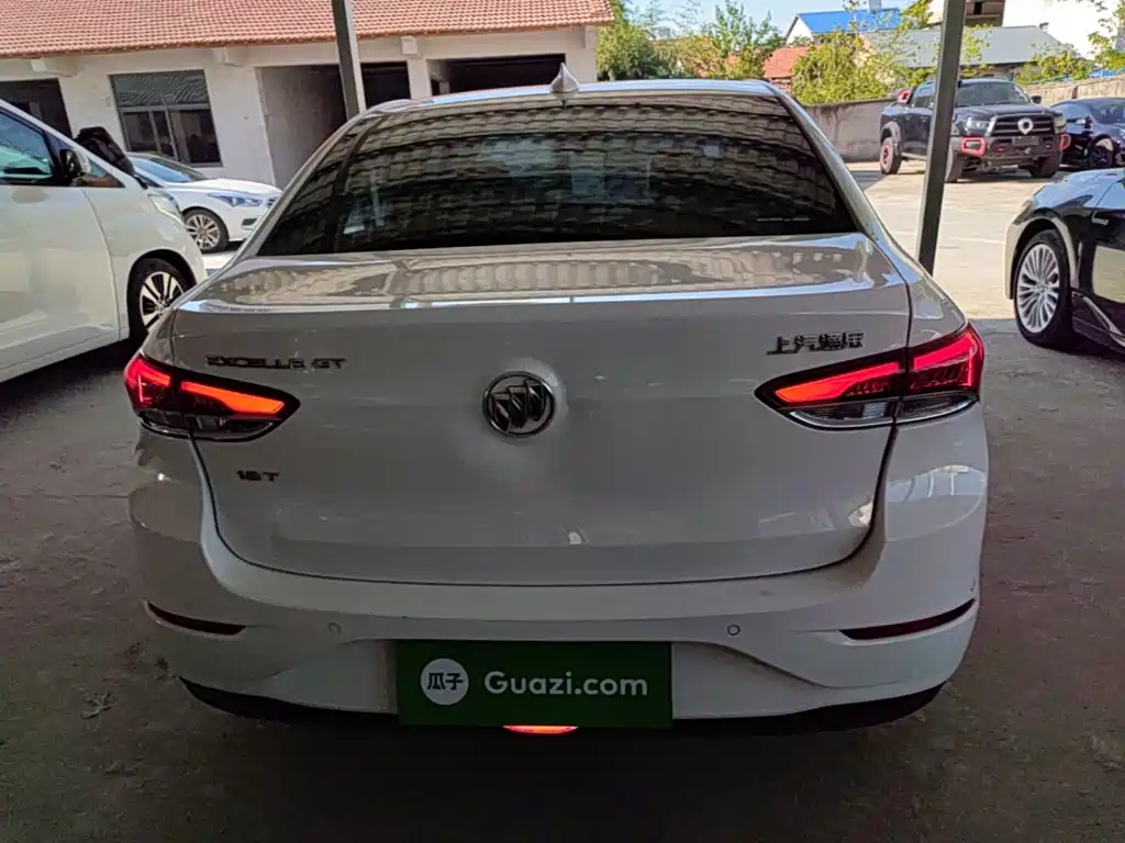 Photo 6 - Buick Excelle