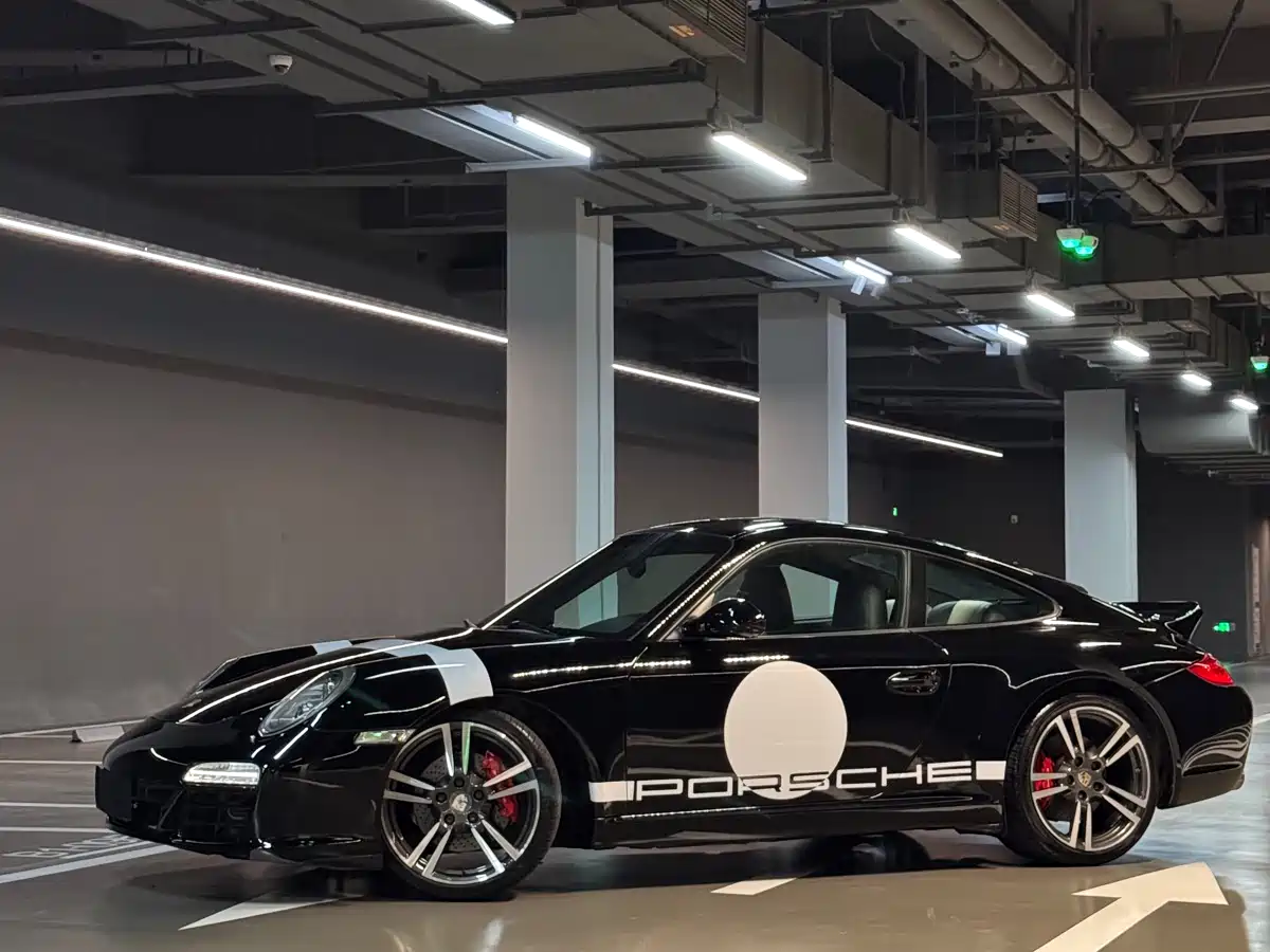 Porsche 911 2010 Carrera 3.6L фото 2