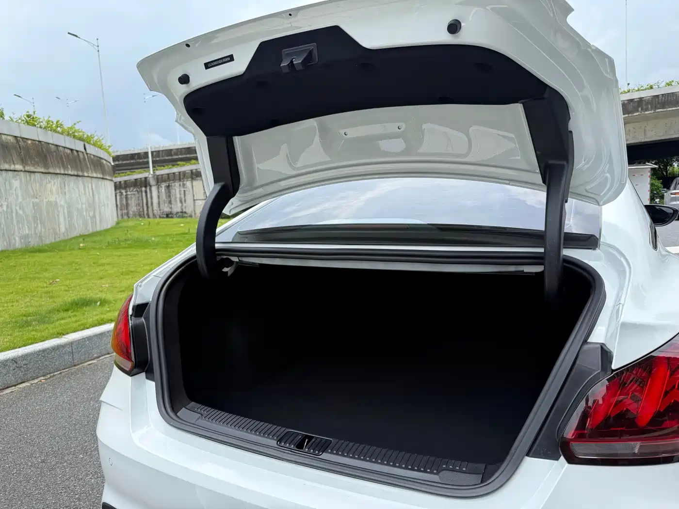 MG MG5 2025 2023 180DVVT Manual Trend Edition