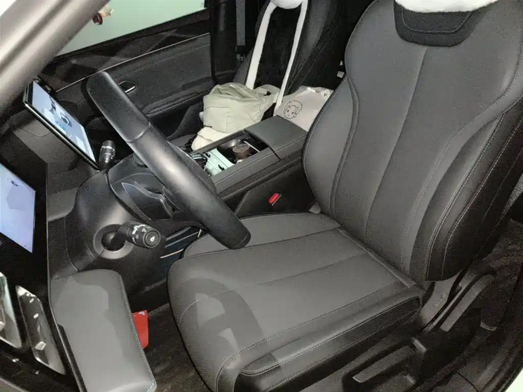 BYD Qin L 2025 DM-i Smart Drive Edition 80KM Leading фото 12