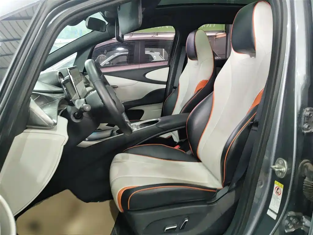 BYD Dolphin 2021 Model 405km Fashion Edition фото 11