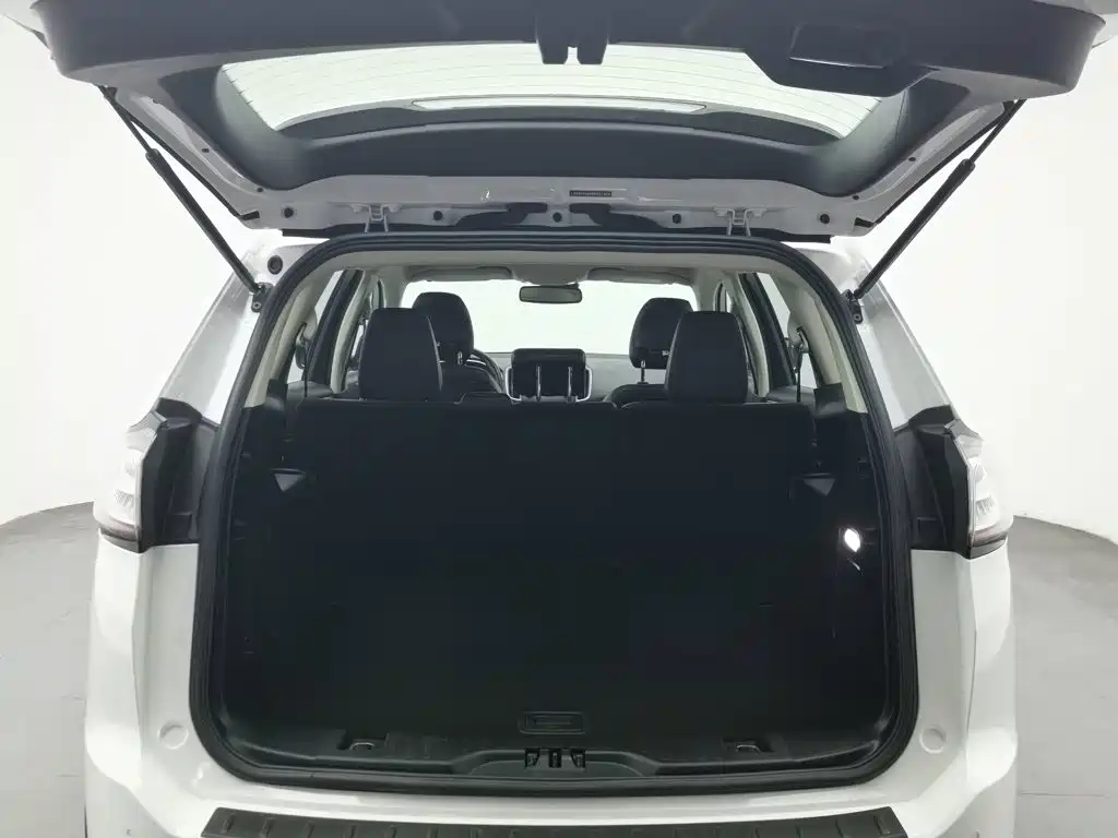 Ford Edge 2017 2017 EcoBoost 245 2WD Platinum 5-seater