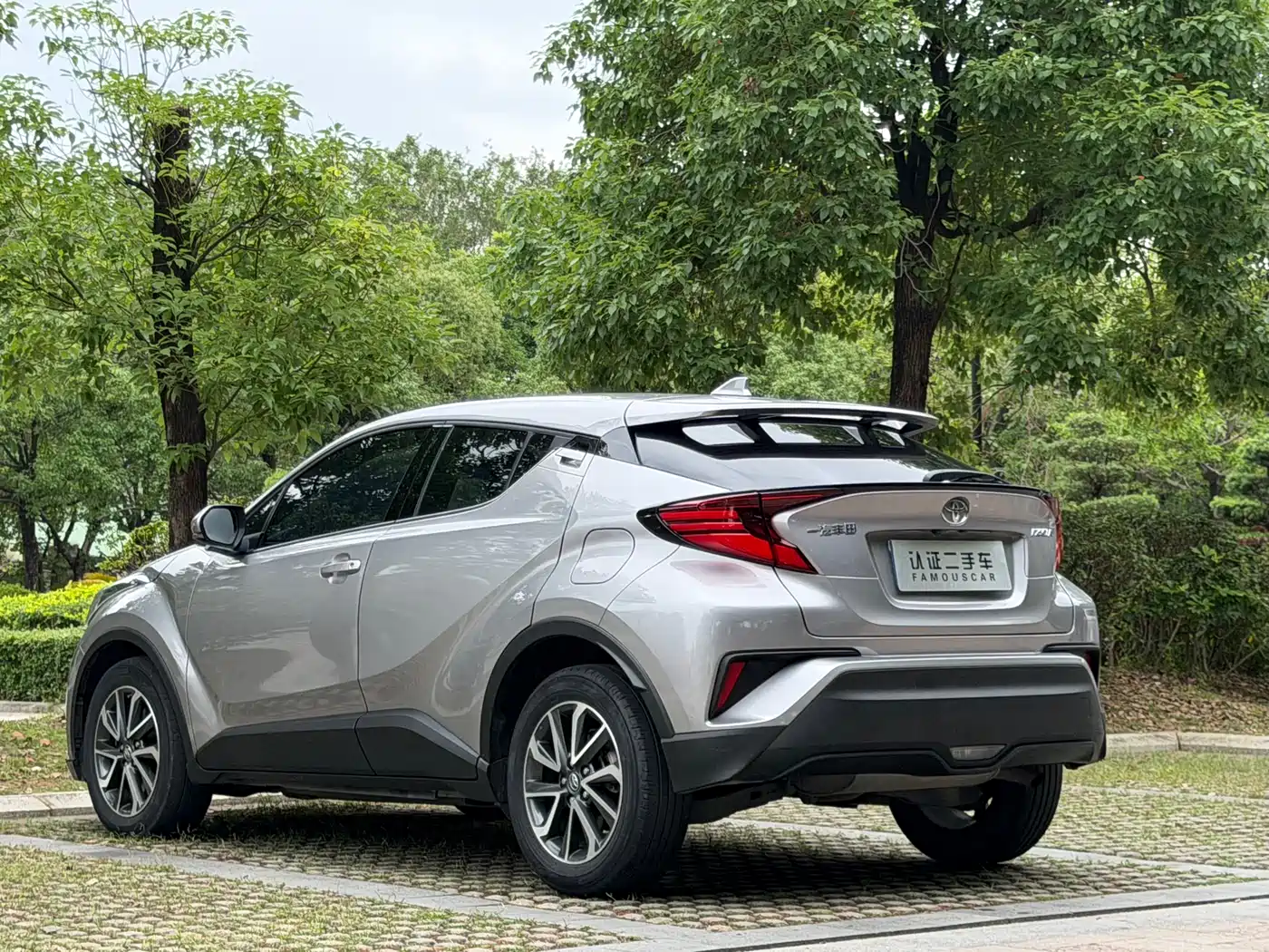 Toyota IZOA 2021 2.0L Yichi Edition фото 5