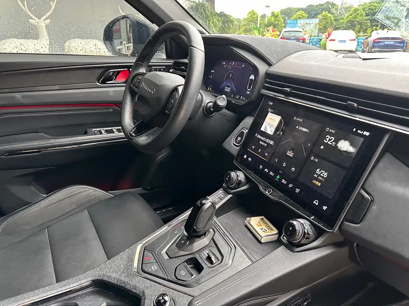 Lynk & Co 01 EM-P 2021 2021 1.5TD PHEV Halo