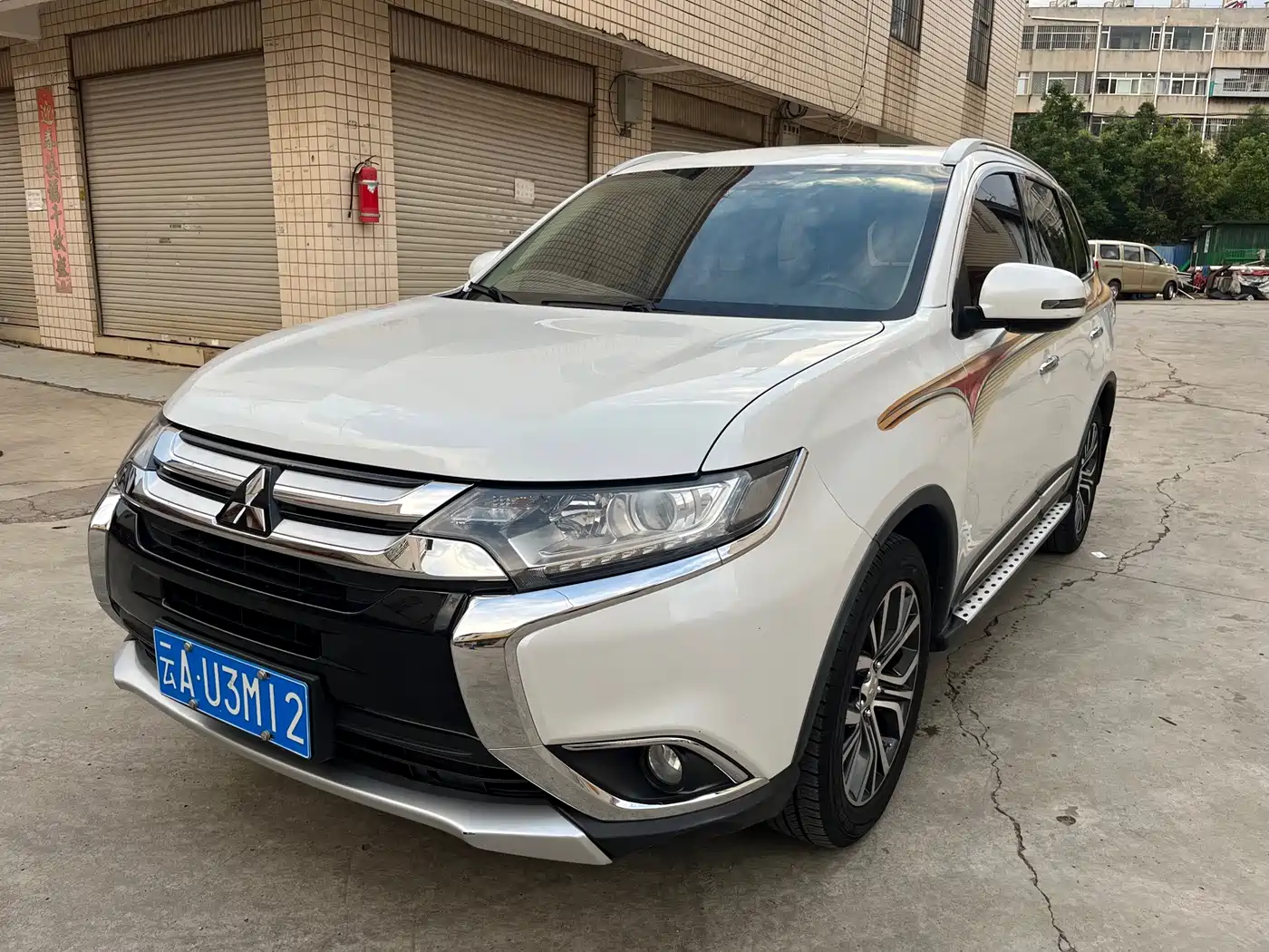 Mitsubishi Outlander 2018 — пригон из Китая