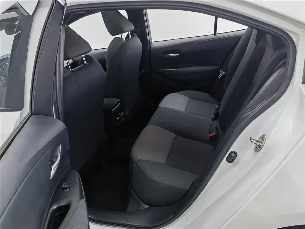 Toyota Levin 2022 185T CVT Luxury Edition фото 15