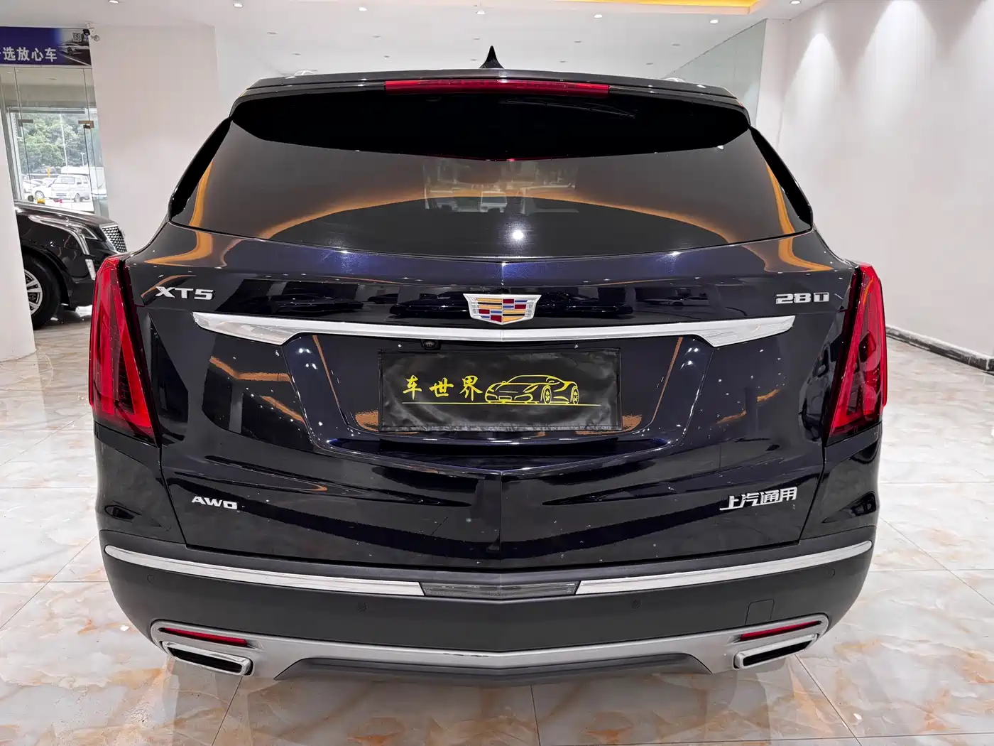 CADILLAC XT5