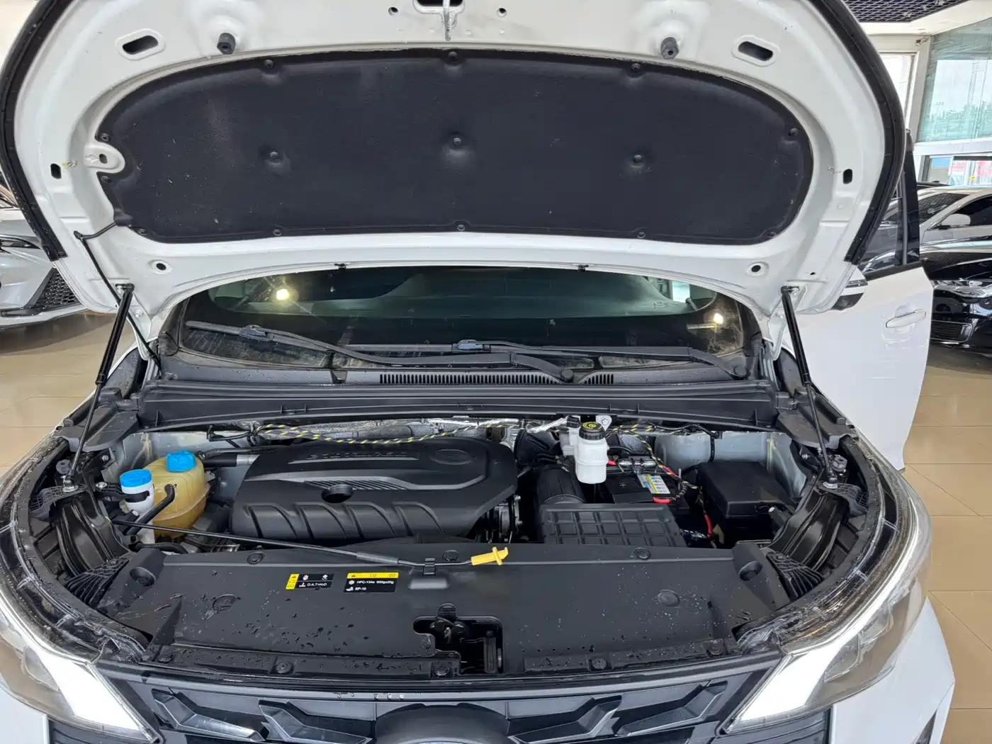 GAC Trumpchi Trumpchi M6 2021 270T DCT Honor Edition (6-seater) фото 15
