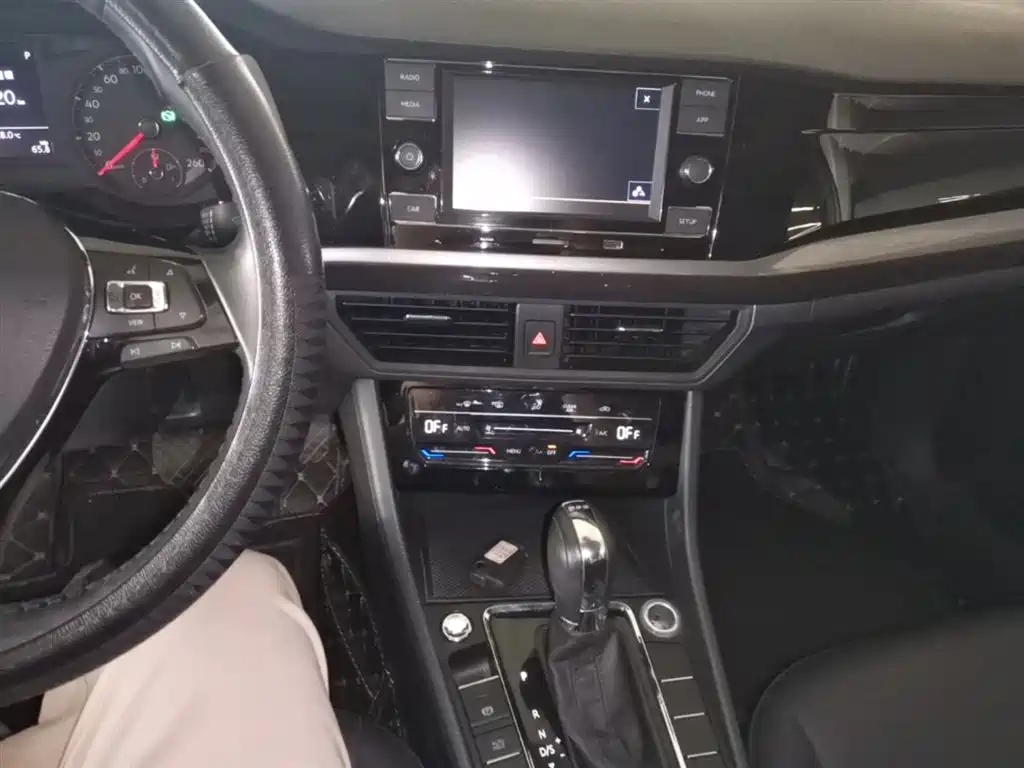 Volkswagen Bora 2019 Facelift 280TSI DSG Elite China VI фото 20
