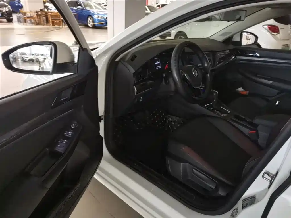 Volkswagen Bora 2019 Facelift 280TSI DSG Elite China VI фото 23