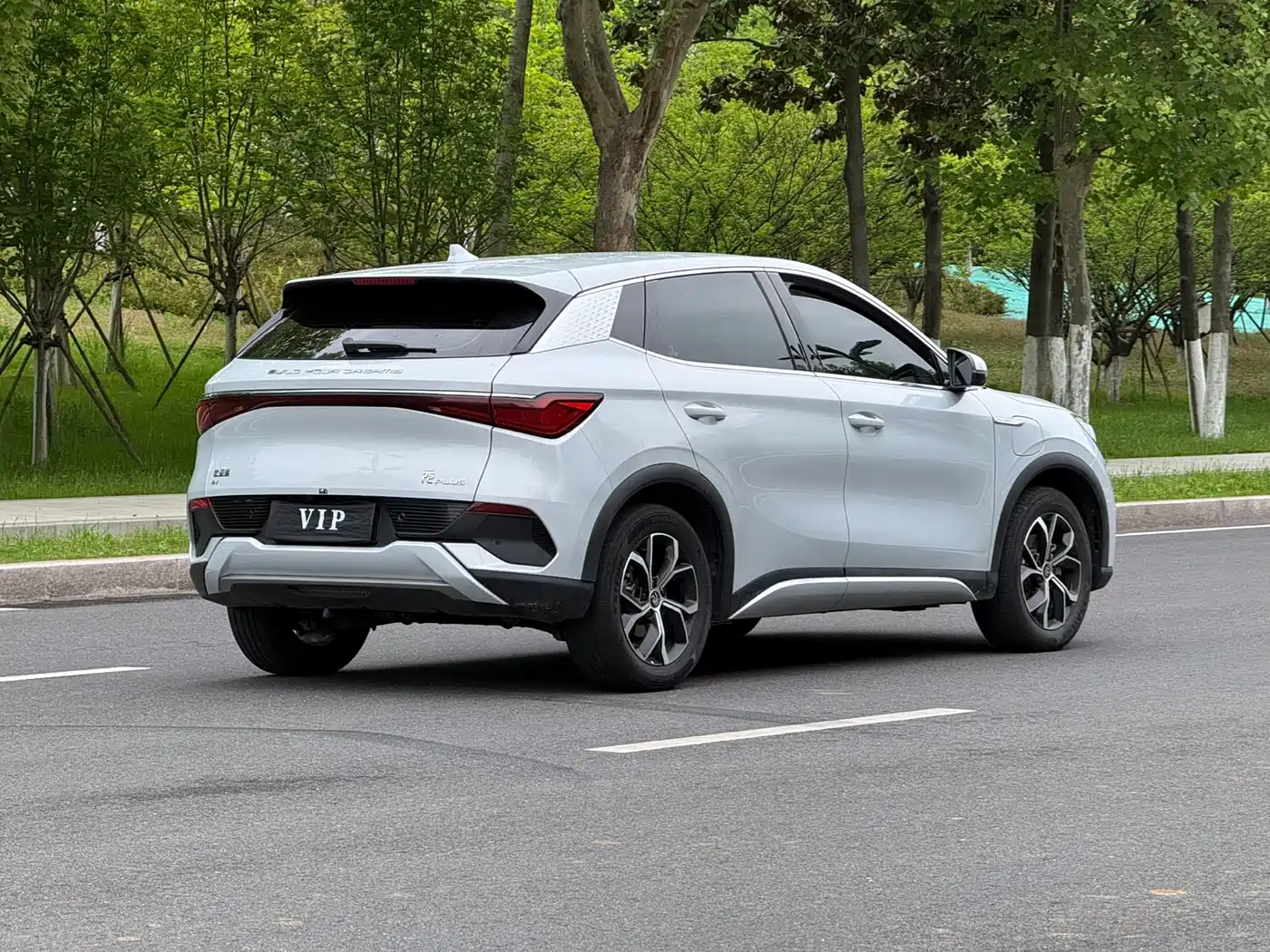 BYD Yuan PLUS 2024 Glory Edition 510KM Leading фото 9