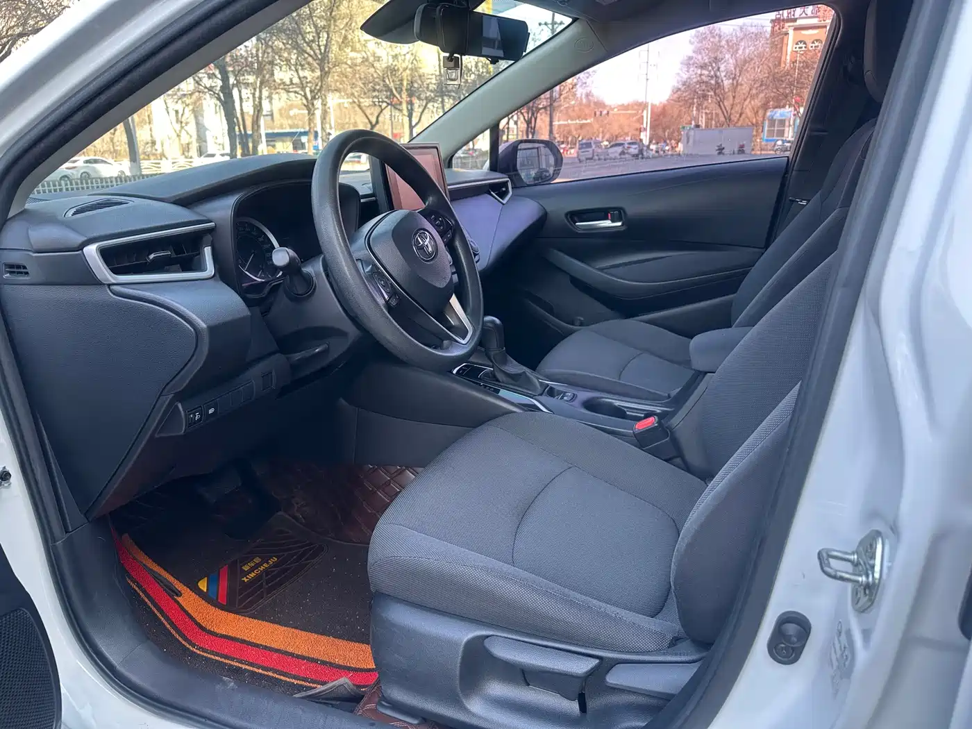 Toyota Corolla 2021 TNGA 1.5L CVT Pioneer Edition фото 8