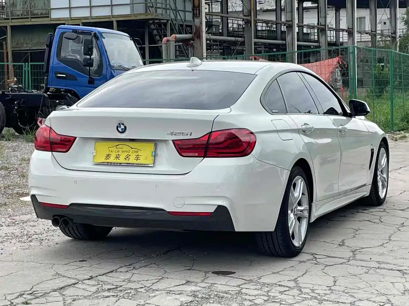 BMW 4 Series 2017 425i Gran Coupe Leading M Sport Package фото 10
