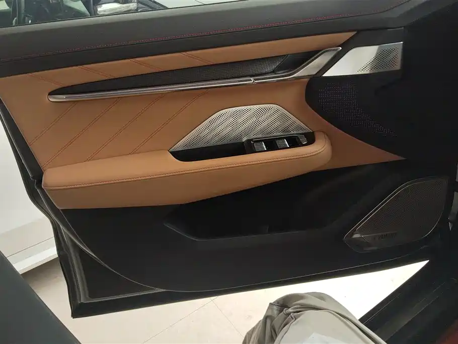 ZEEKR EXTREME KRYPTON 001