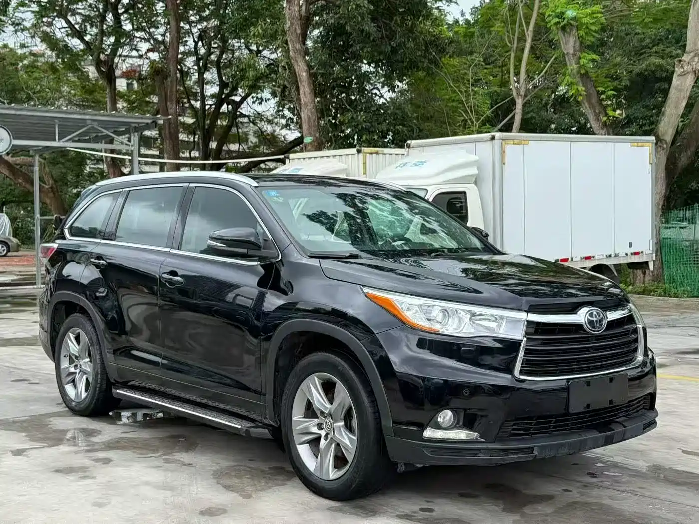 Toyota Highlander 2015 2.0T AWD Ultimate Edition 7-seater фото 3