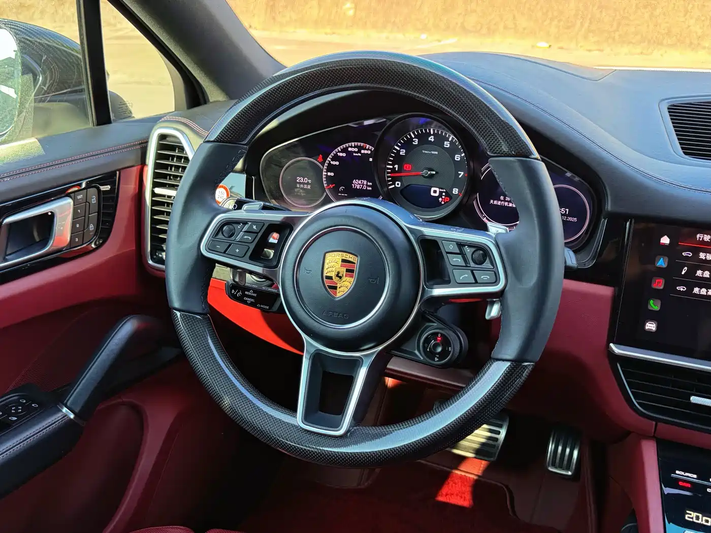 PORSCHE CAYENNE