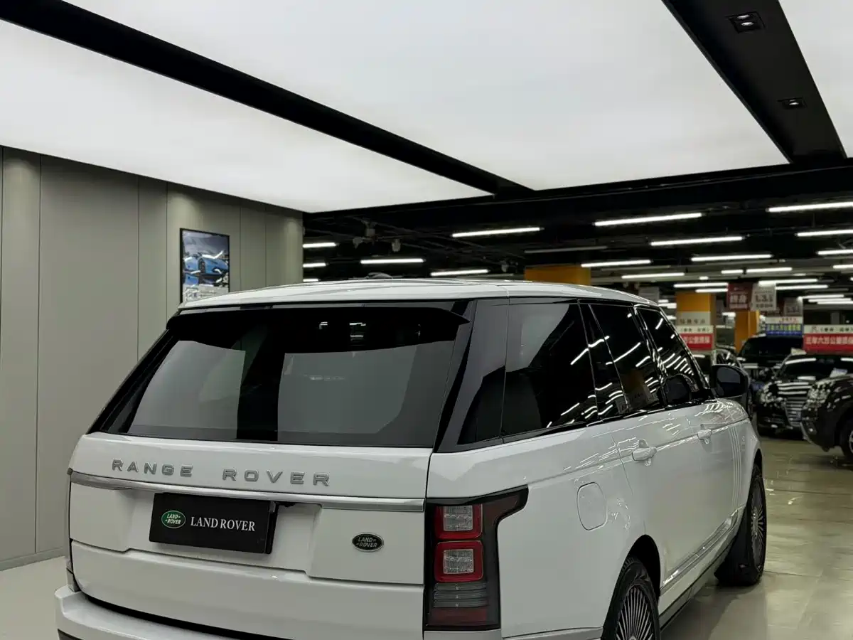 Land Rover Range Rover 2016 3.0 SC V6 Vogue фото 6