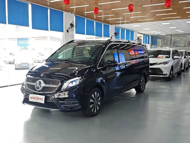Mercedes-Benz Vito 2.0T, Бизнес, 7 мест