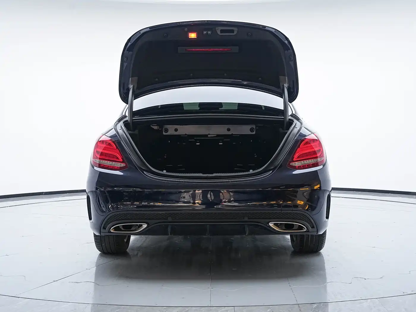 Mercedes-Benz C-Class 2018 C 180 L Fashion Sport Edition фото 15
