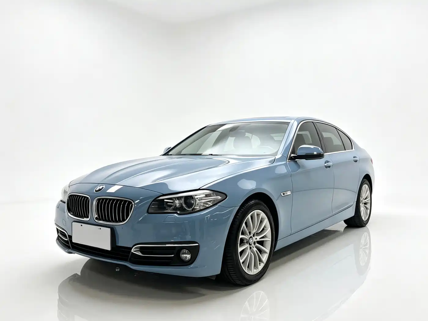 BMW 5 Series 2014 525Li Luxury Design Package