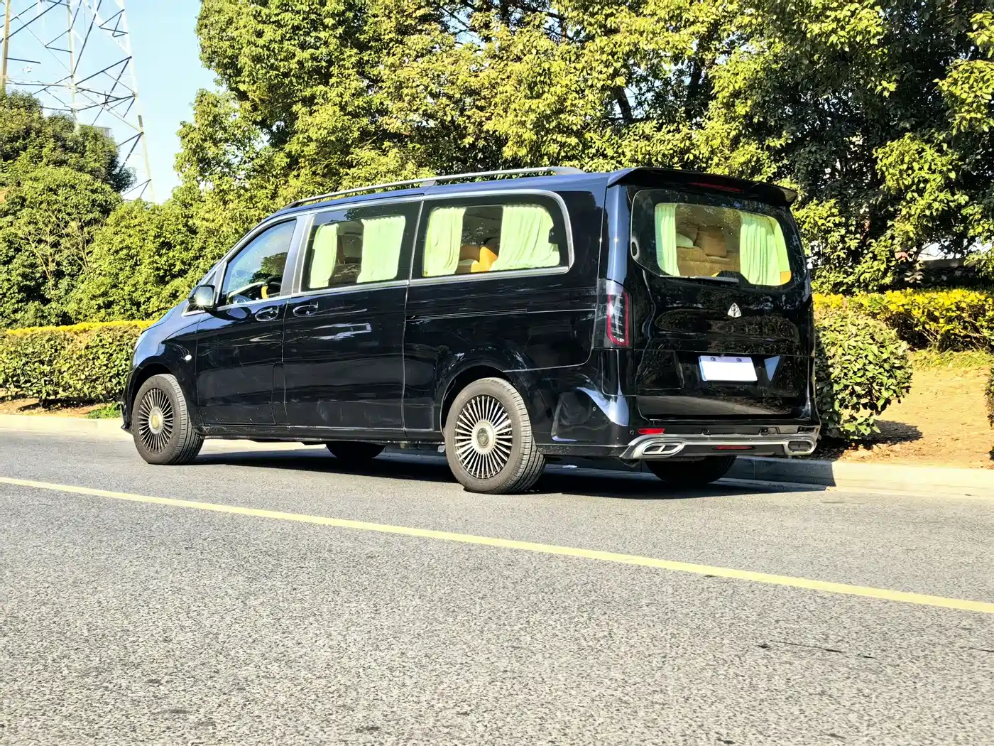 Mercedes-Benz Vito 2021 2.0T Business Edition 7-seater фото 4