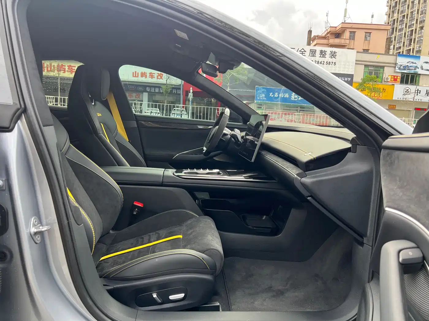 Xiaomi Auto Xiaomi SU7 Ultra 2025 Model Ultra фото 23