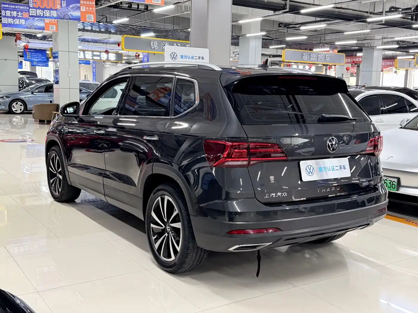 Volkswagen Tharu 2022 280TSI FWD Luxury Edition фото 7