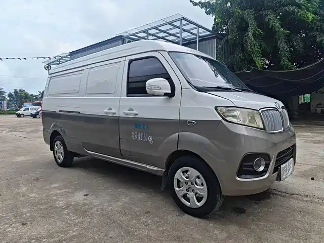  Jinbei New Hiace X30L CNG 2018 Model 1.5L Premium Natural Gas Cargo Van SWFC15