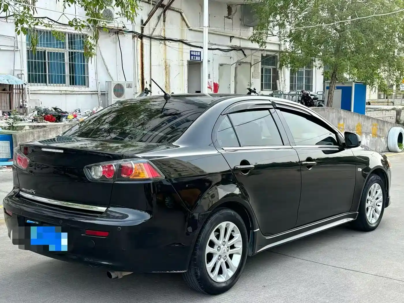 Mitsubishi Lancer EX 2012 Zhishang 1.8L CVT Luxury фото 7