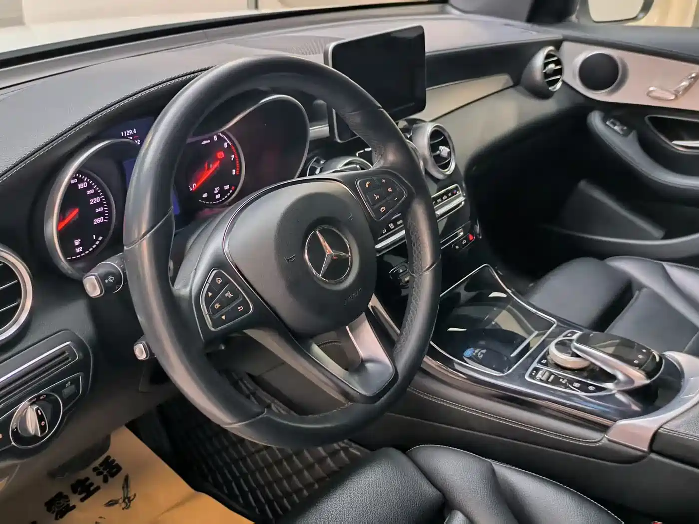 Mercedes-Benz GLC 2016 GLC 200 4MATIC фото 8