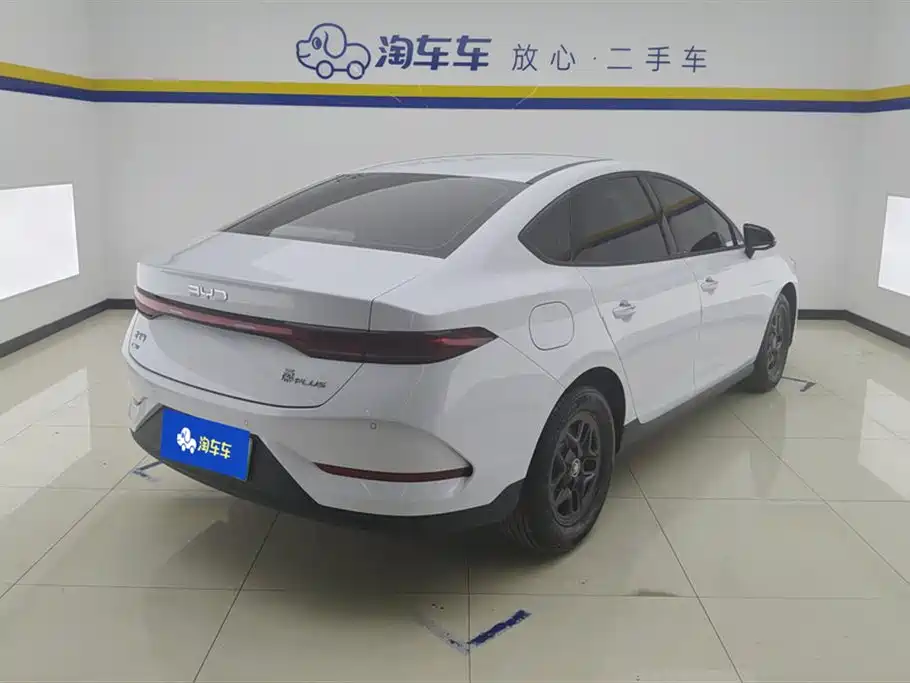 BYD Qin PLUS 2025 DM-i Smart Drive 55KM Leader фото 3