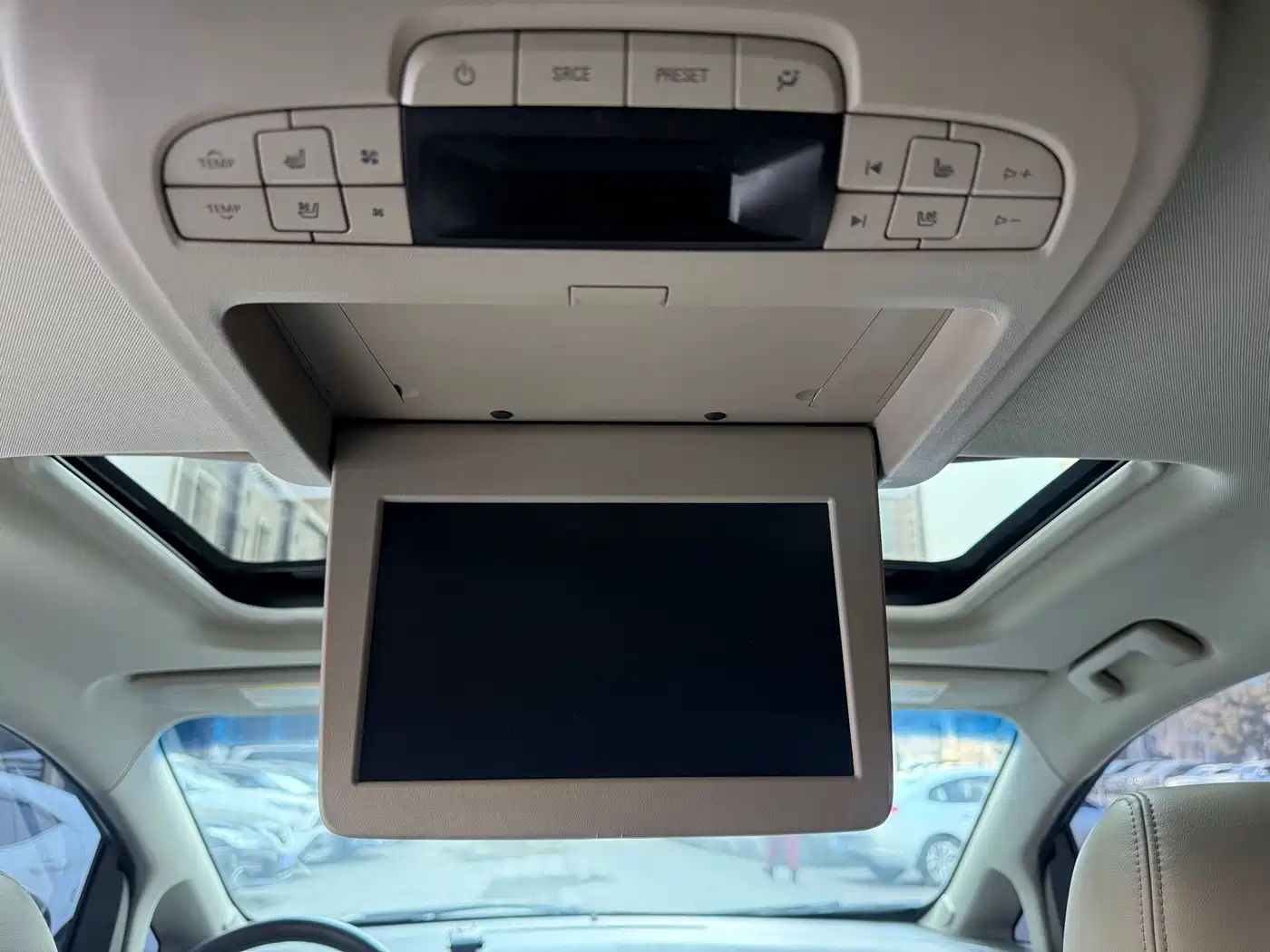 Buick GL8 2013 3.0L XT Luxury Business Flagship Edition фото 16