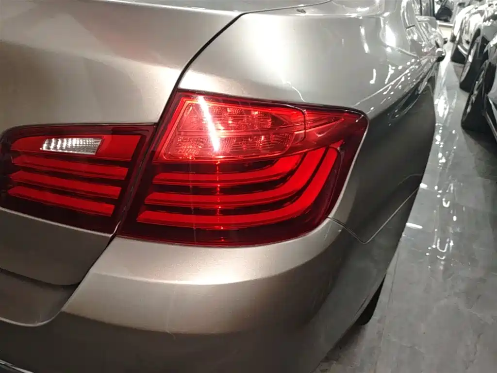 BMW 5 Series 2017 525Li Luxury Design Package фото 8