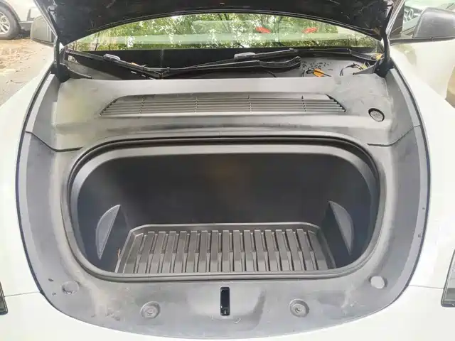 Tesla Model Y 2022 Performance High-Performance All-Wheel Drive Version — фото 3
