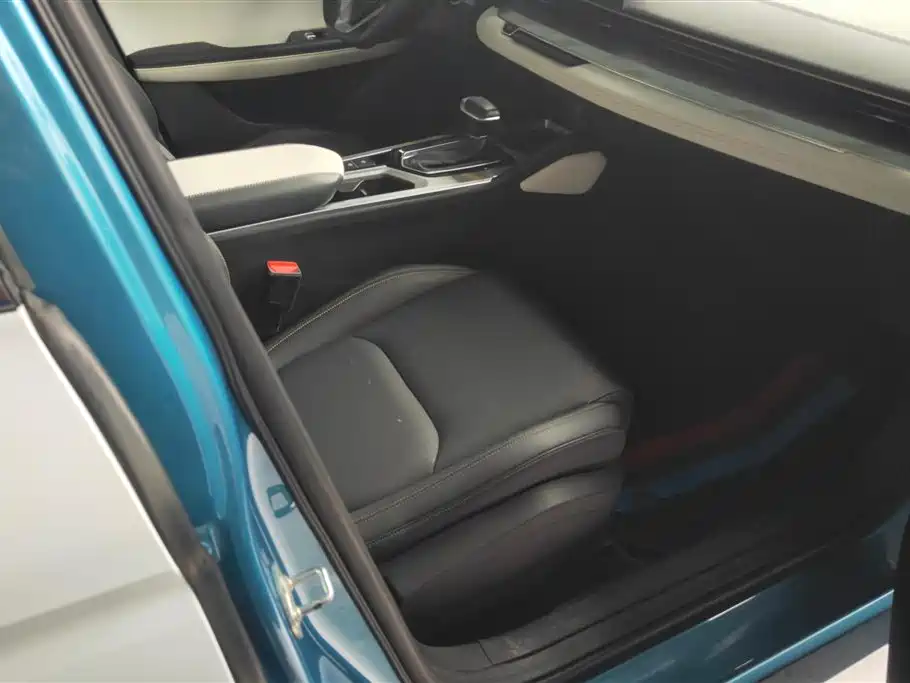 GEELY AUTOMOBILE EMGRAND L