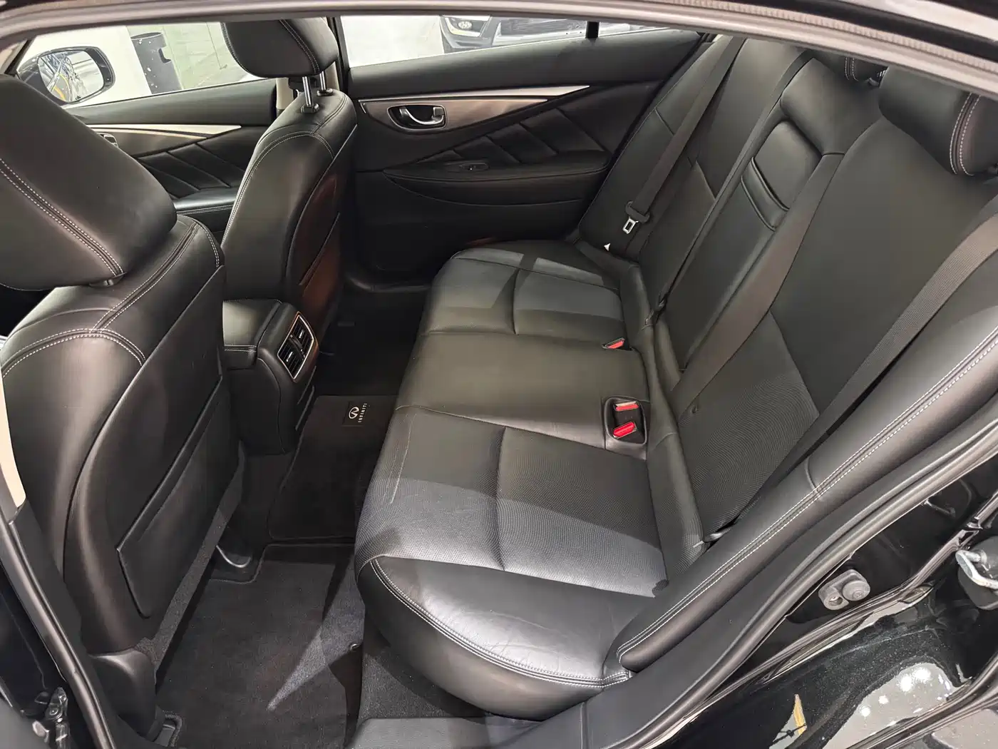 Infiniti Q50L 2021 2.0T Premium Sport фото 11
