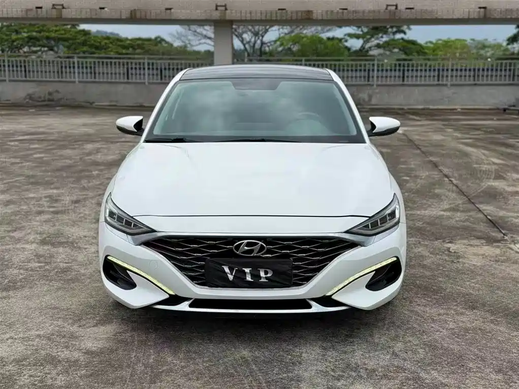 Hyundai Fista 2019 280TGDi Smart Speed Edition China V фото 2