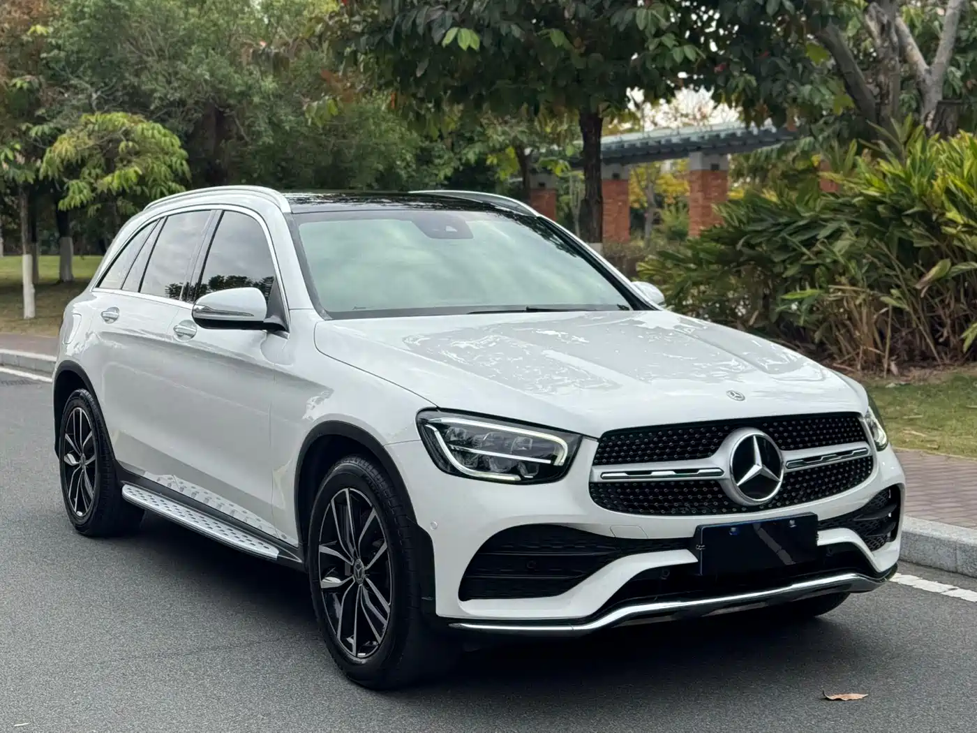 Mercedes-Benz GLC 2020 Facelift GLC 300 L 4MATIC Dynamic фото 3