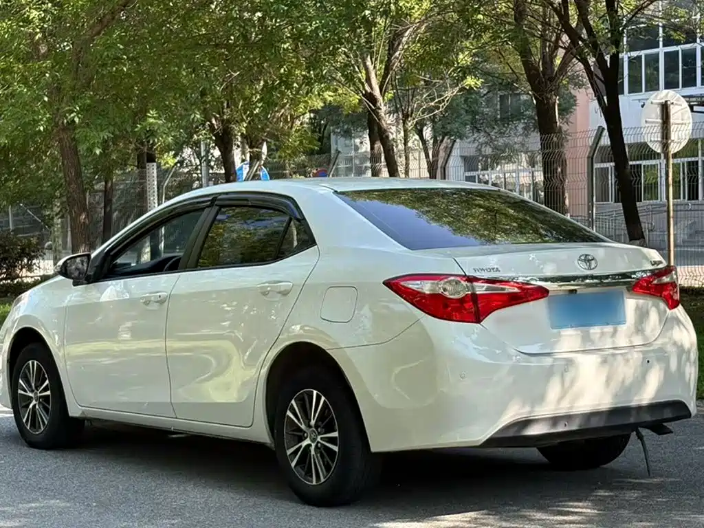 صورة 20 - Toyota Levin