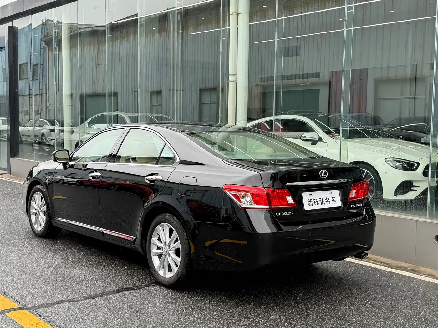 Lexus ES 2010 240 Elegance Edition фото 4