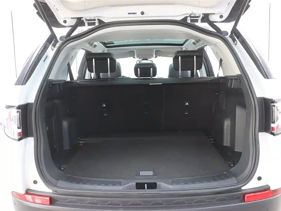 Land Rover Discovery Sport 2019 240PS PURE Edition China VI фото 29