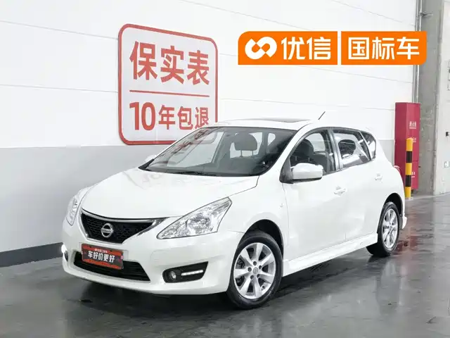  Nissan Tiida 2014 1.6L CVT Smart
