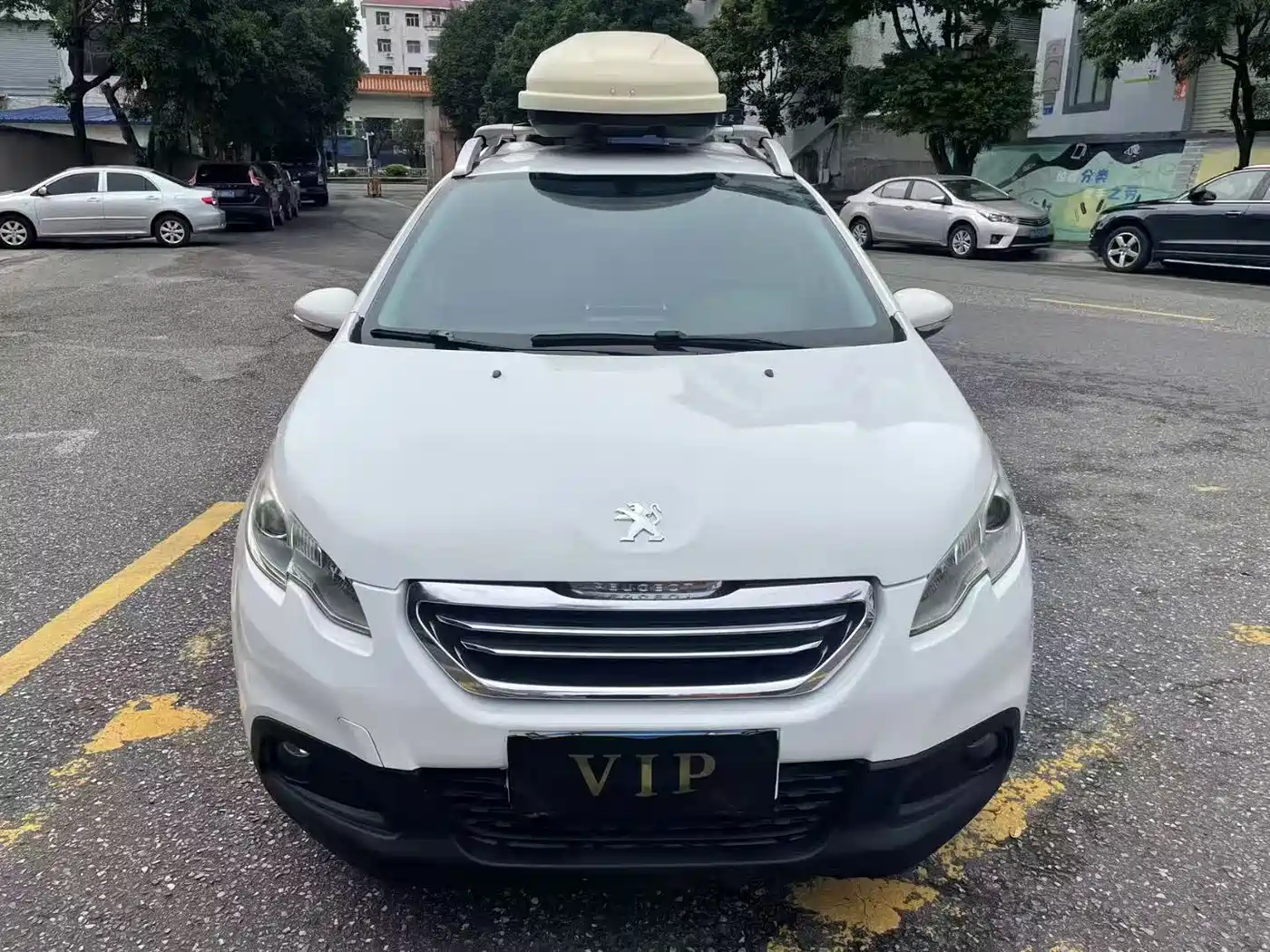 Peugeot 2008 2014 1.6L Automatic Trend Edition фото 2