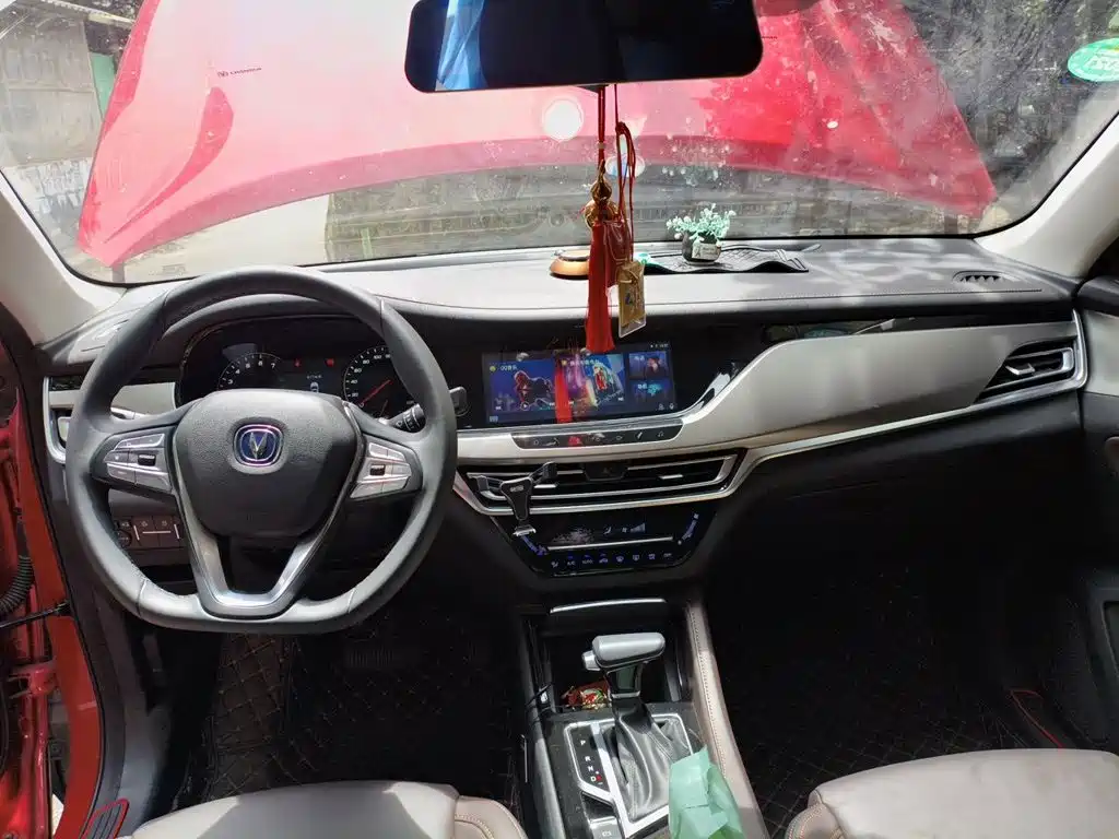 Changan CS35 PLUS 2019 2018 1.6L Automatic Cool Connect China V